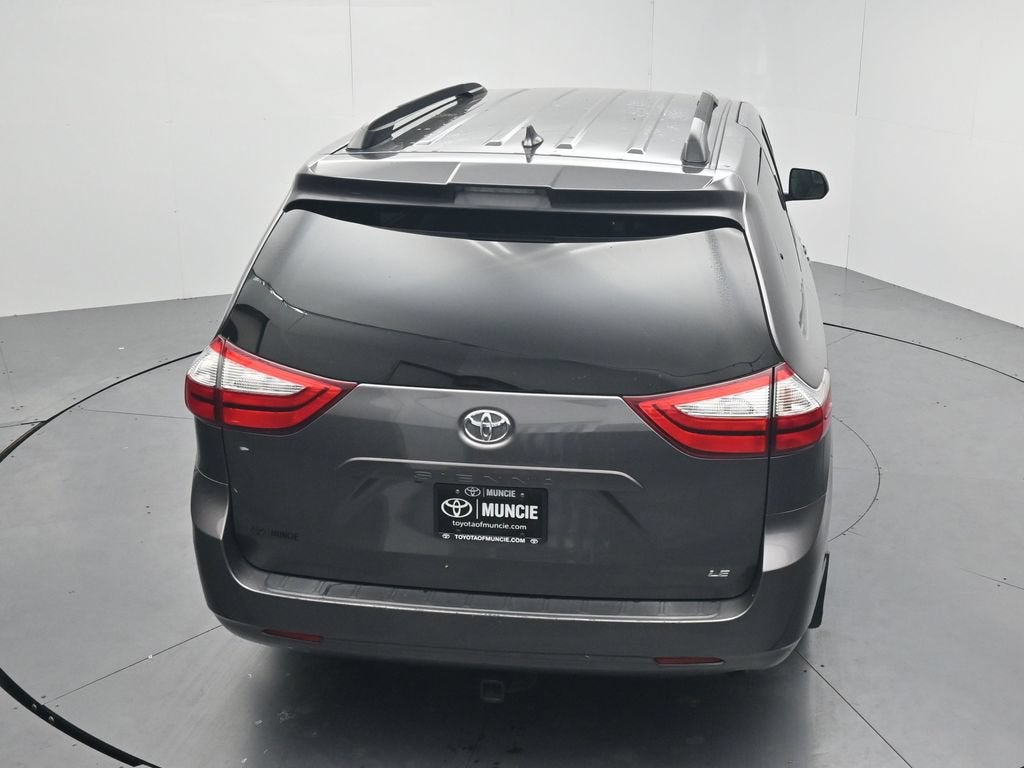 2019 Toyota Sienna LE 8 Passenger