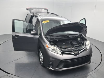 2019 Toyota Sienna LE 8 Passenger