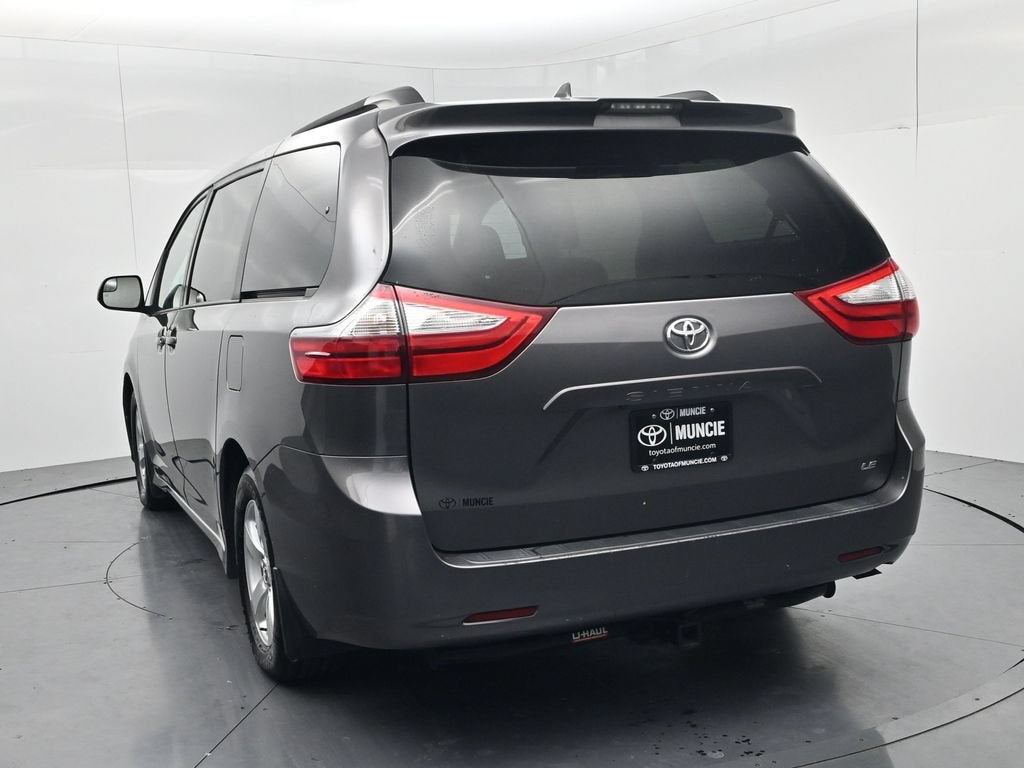 2019 Toyota Sienna LE 8 Passenger