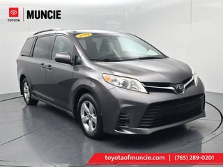 2019 Toyota Sienna LE 8 Passenger