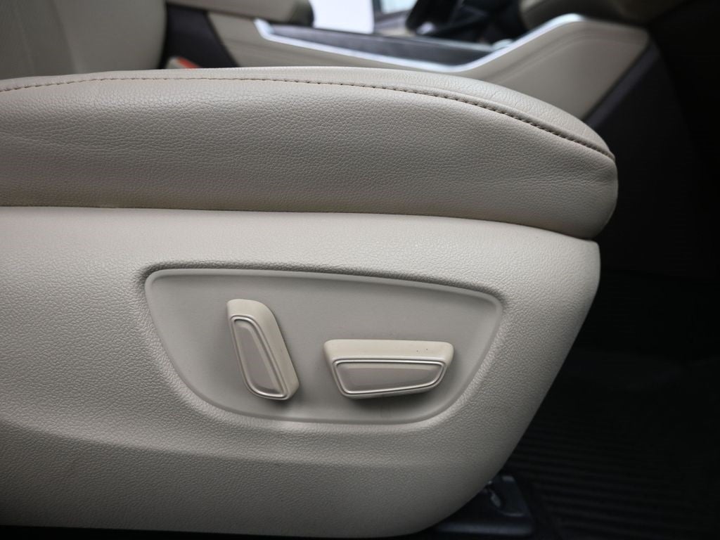 2020 Toyota Highlander Hybrid Limited