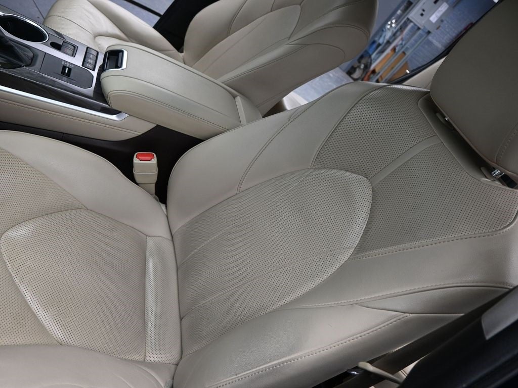 2020 Toyota Highlander Hybrid Limited