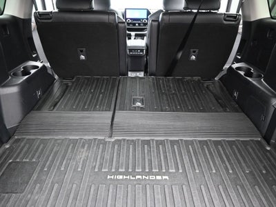 2023 Toyota Highlander Hybrid Limited