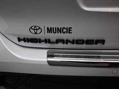 2023 Toyota Highlander Hybrid Limited