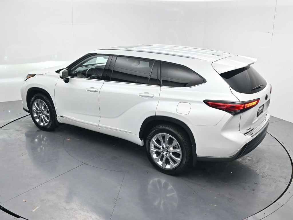 2023 Toyota Highlander Hybrid Limited
