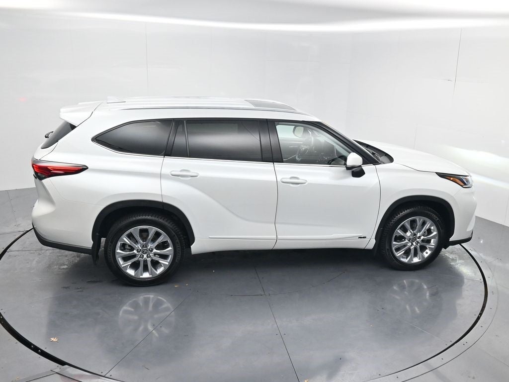 2023 Toyota Highlander Hybrid Limited