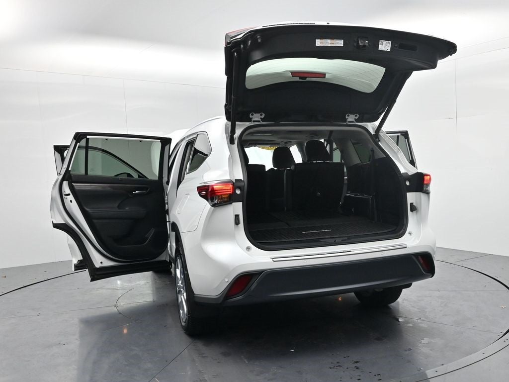 2023 Toyota Highlander Hybrid Limited