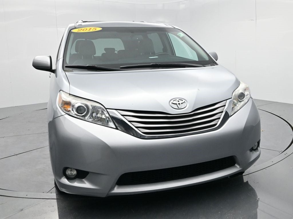 2015 Toyota Sienna XLE 7 Passenger