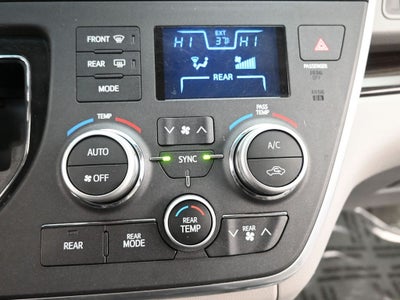 2015 Toyota Sienna XLE 7 Passenger