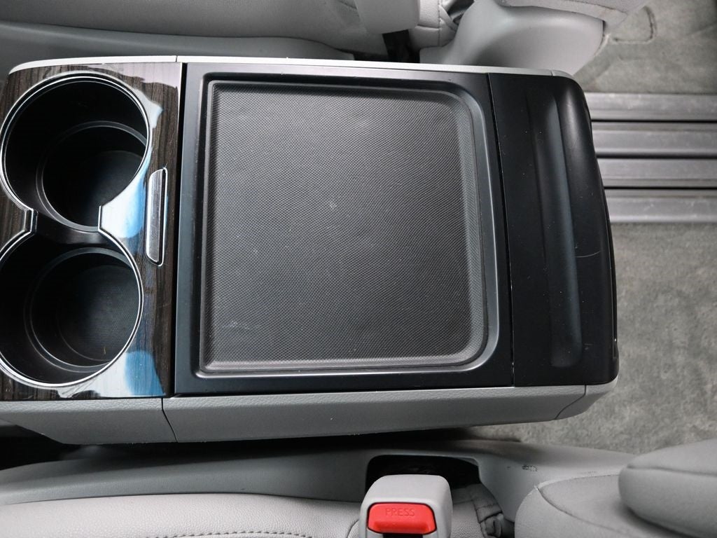 2015 Toyota Sienna XLE 7 Passenger