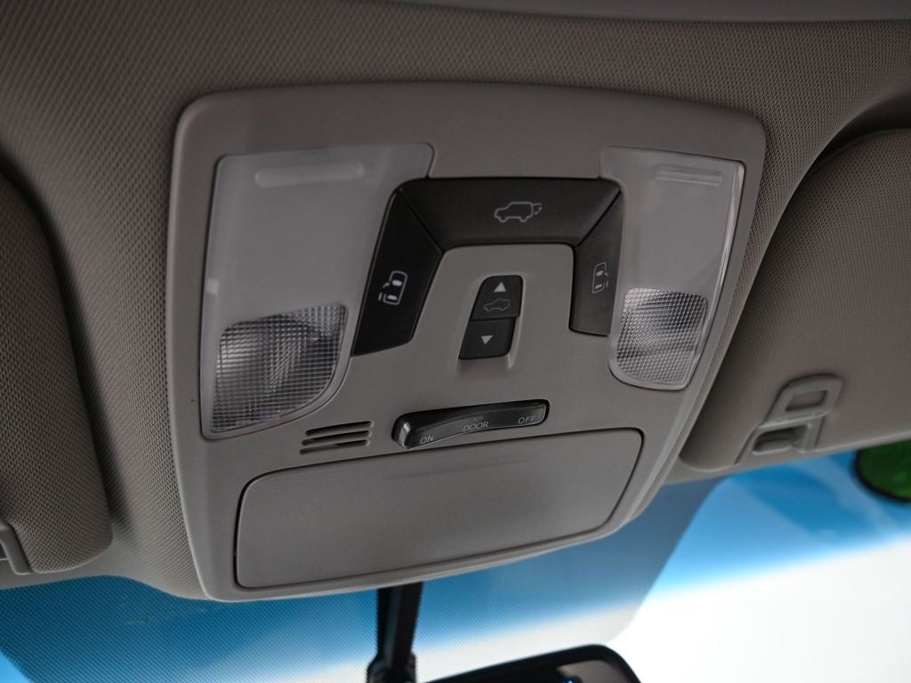 2015 Toyota Sienna XLE 7 Passenger