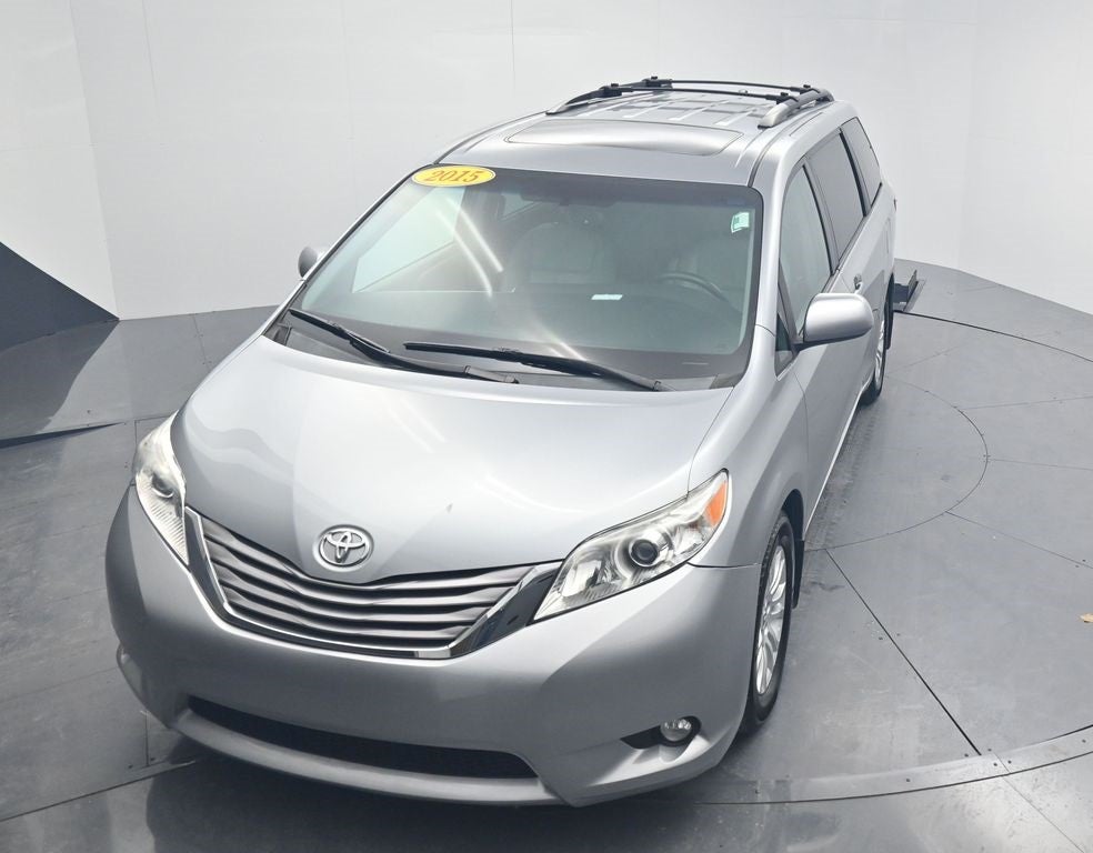 2015 Toyota Sienna XLE 7 Passenger