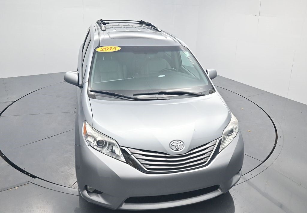 2015 Toyota Sienna XLE 7 Passenger