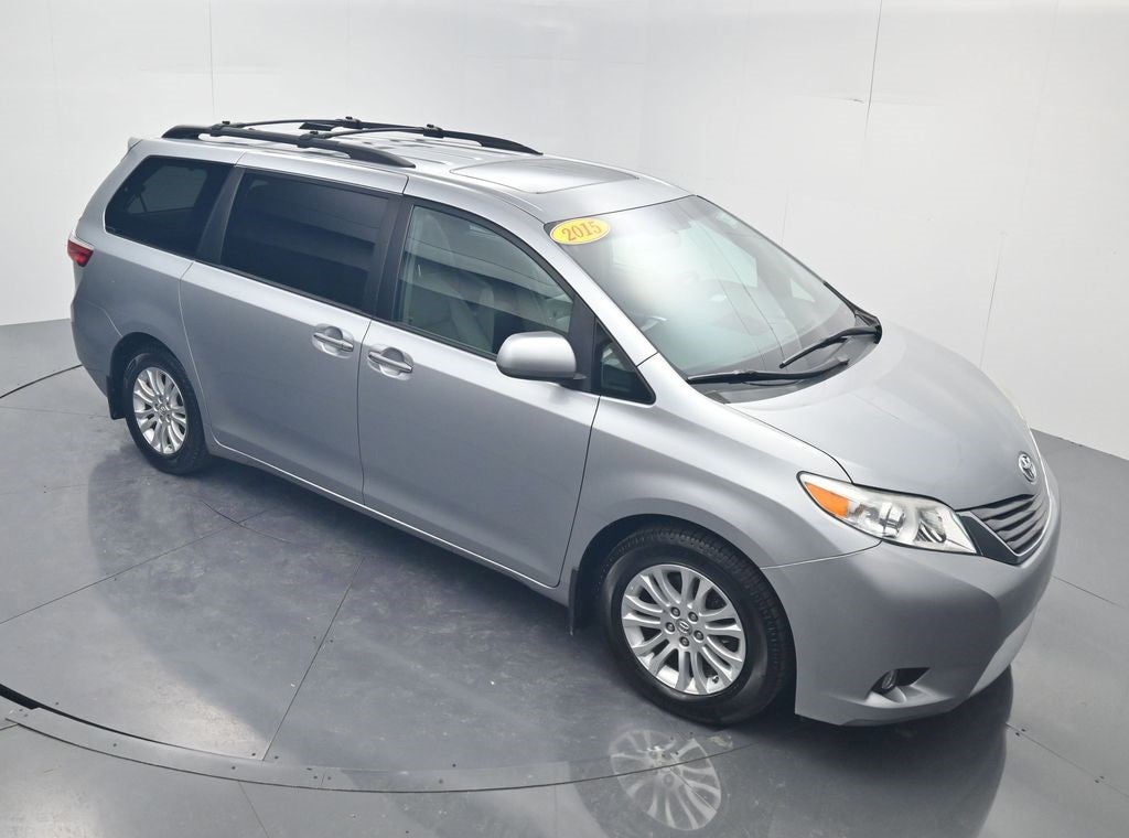 2015 Toyota Sienna XLE 7 Passenger
