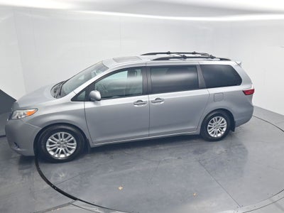 2015 Toyota Sienna XLE 7 Passenger