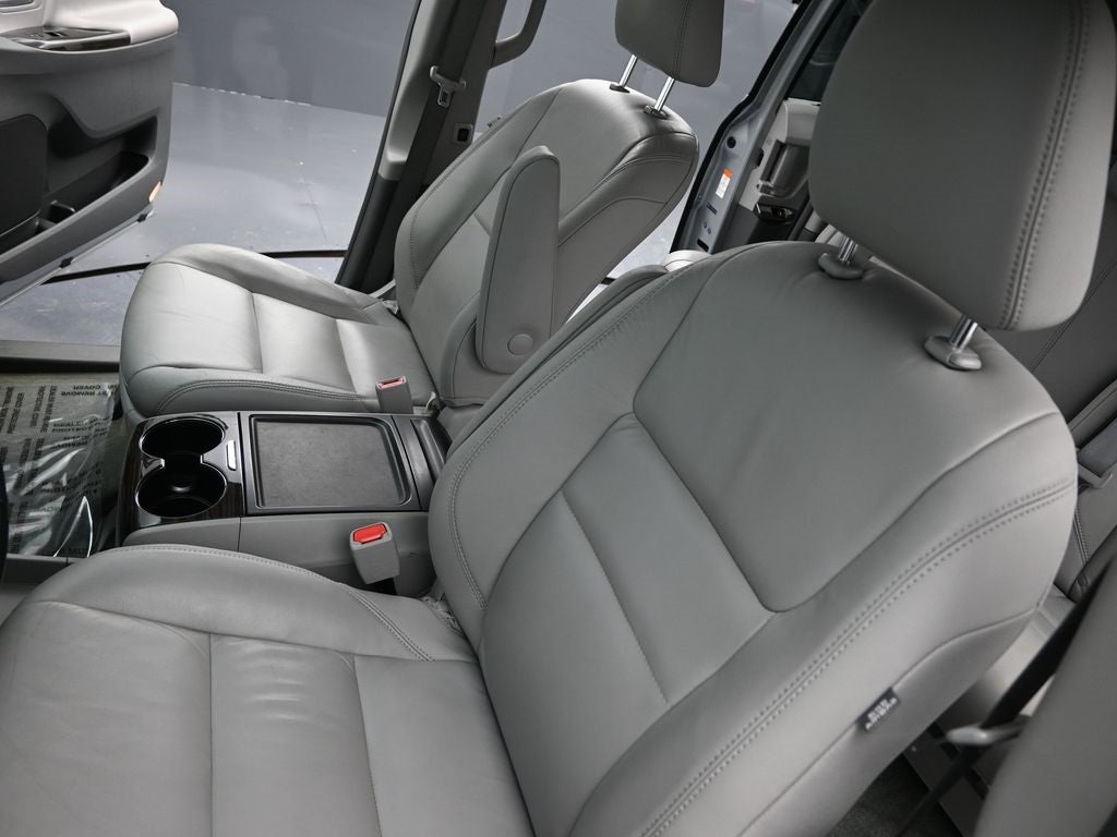 2015 Toyota Sienna XLE 7 Passenger