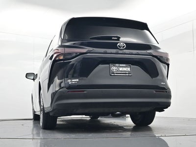 2026 Toyota Sienna XLE 8 Passenger