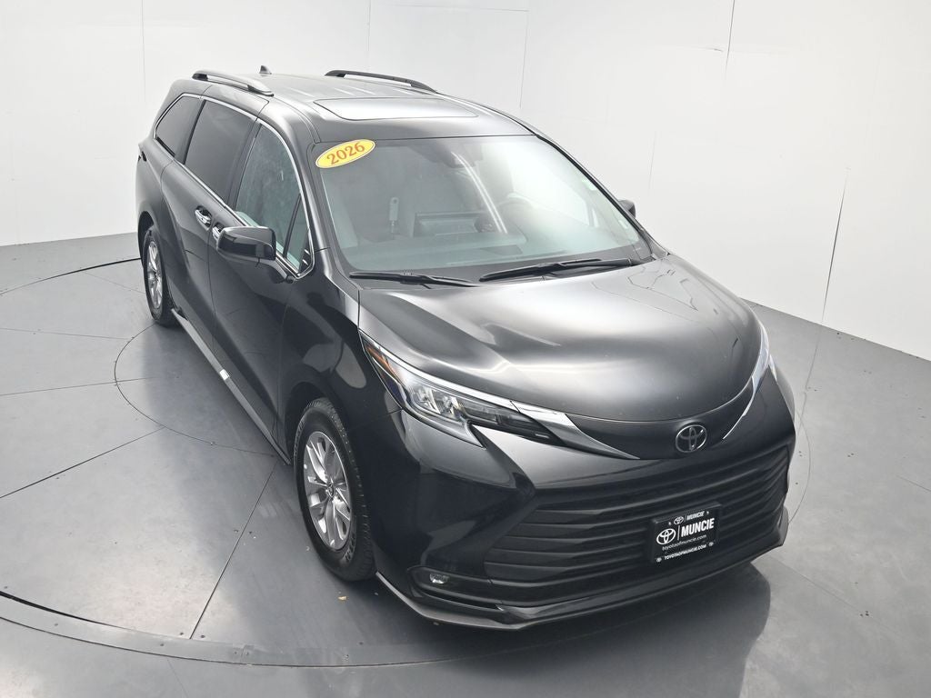 2026 Toyota Sienna XLE 8 Passenger
