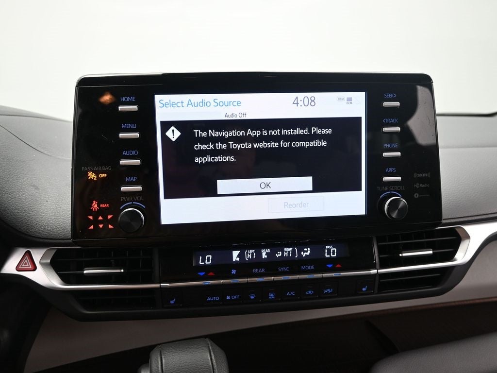 2024 Toyota Sienna XLE 8 Passenger