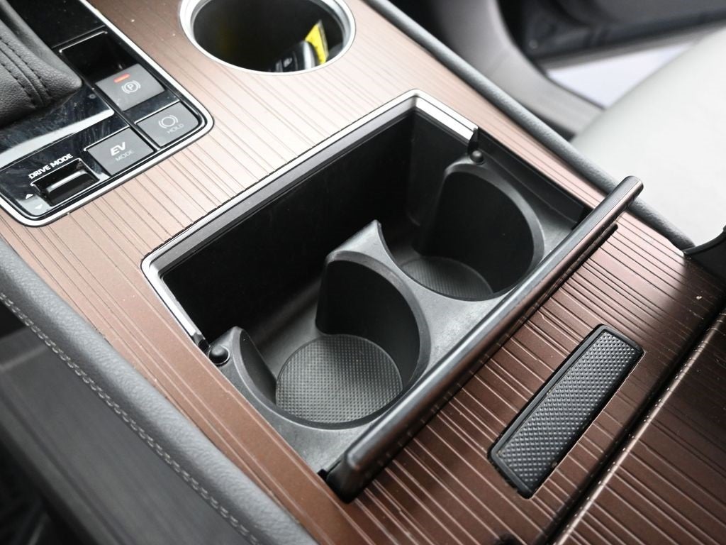 2024 Toyota Sienna XLE 8 Passenger