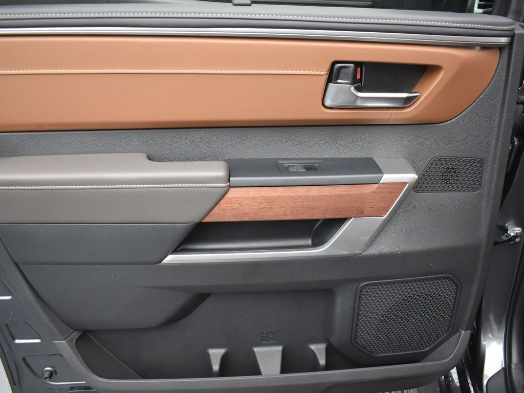 2025 Toyota Tundra Hybrid 1794 Edition