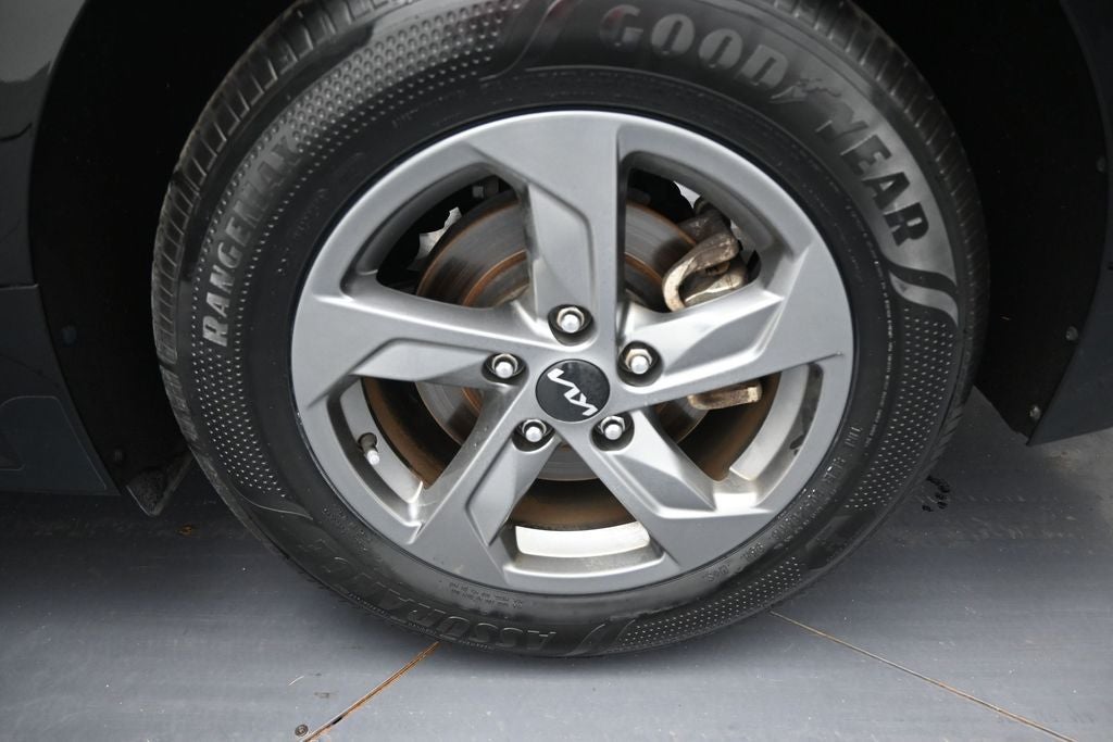 2023 Kia K5 LXS