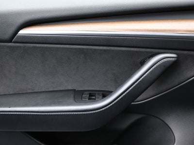 2022 Tesla Model 3 Base