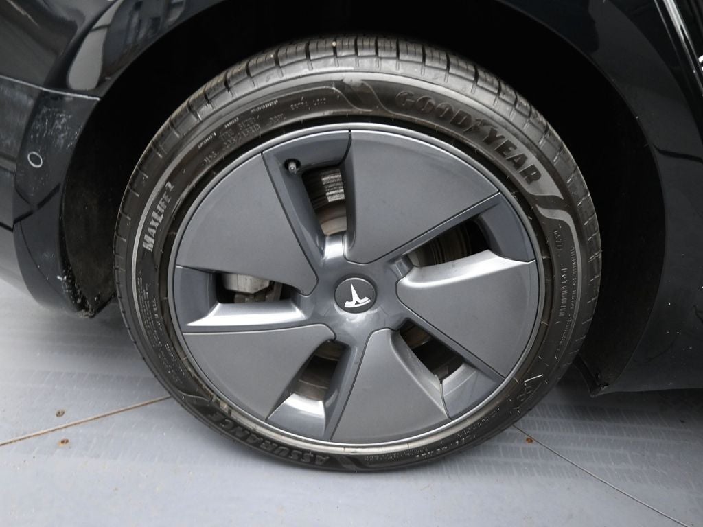 2022 Tesla Model 3 Base