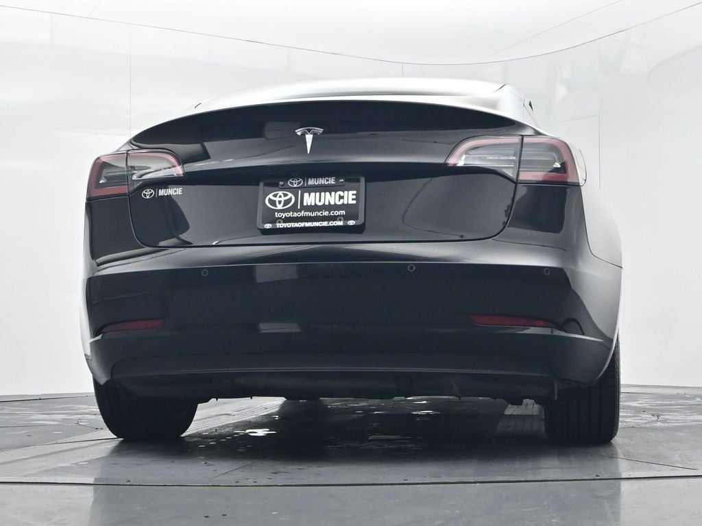 2022 Tesla Model 3 Base