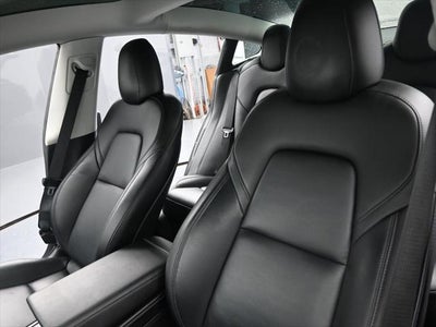 2022 Tesla Model 3 Base