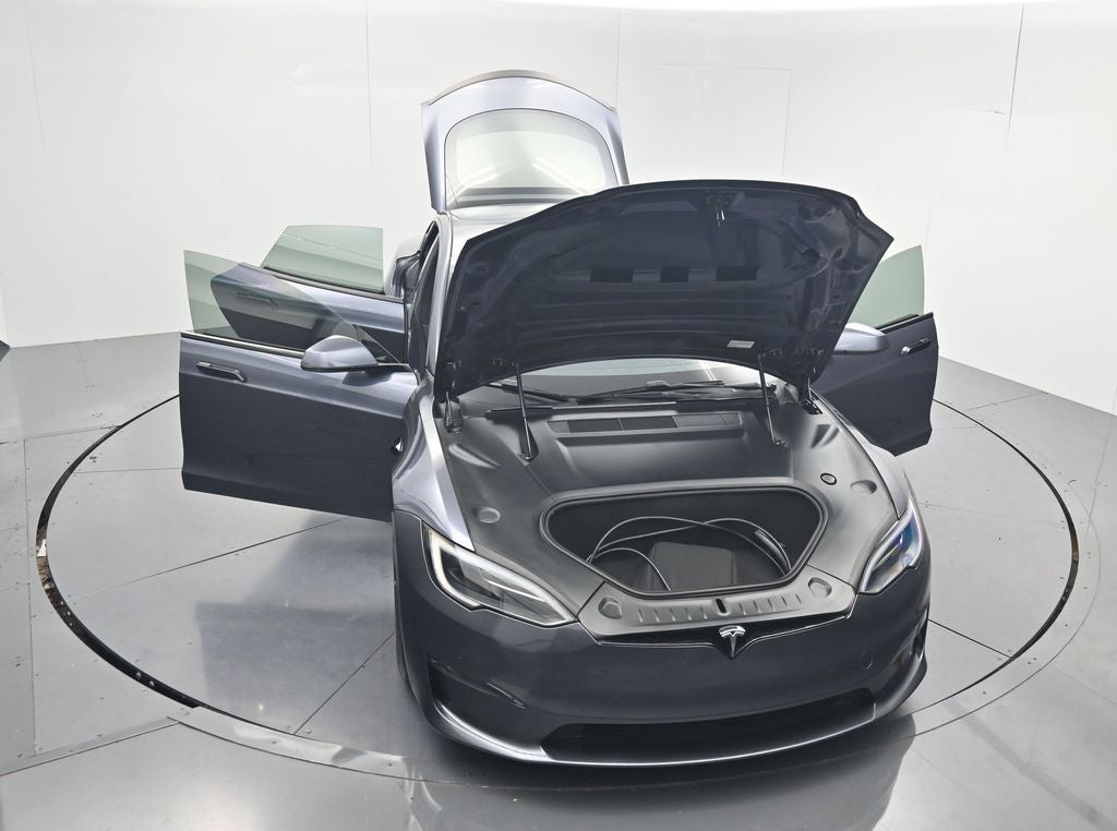 2022 Tesla Model S Plaid