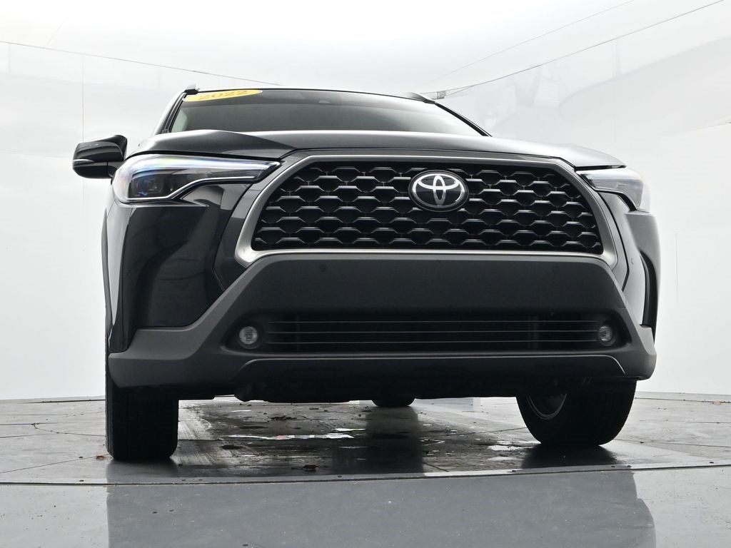 2022 Toyota Corolla Cross XLE