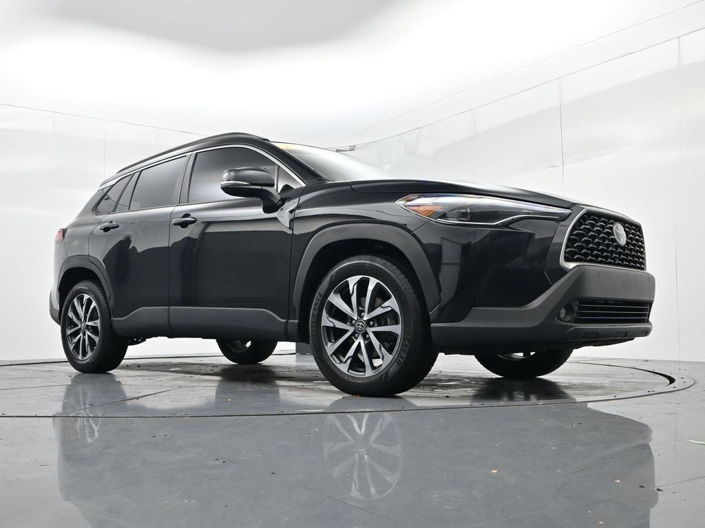 2022 Toyota Corolla Cross XLE