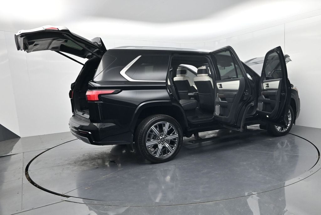 2025 Toyota Sequoia Capstone