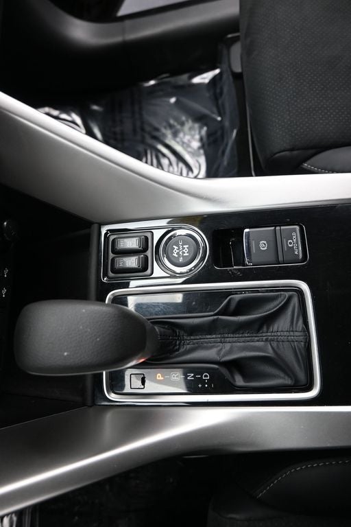 2025 Mitsubishi Eclipse Cross SE