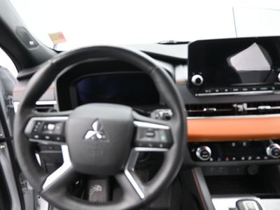 2023 Mitsubishi Outlander SEL Black Edition