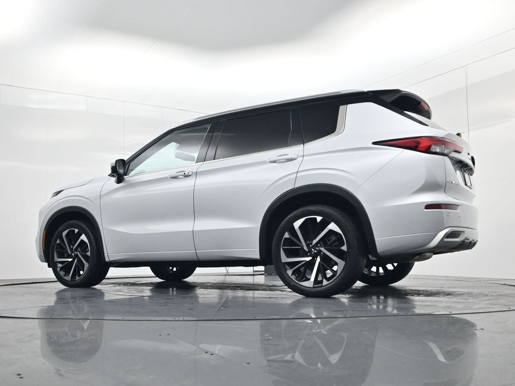 2023 Mitsubishi Outlander SEL Black Edition