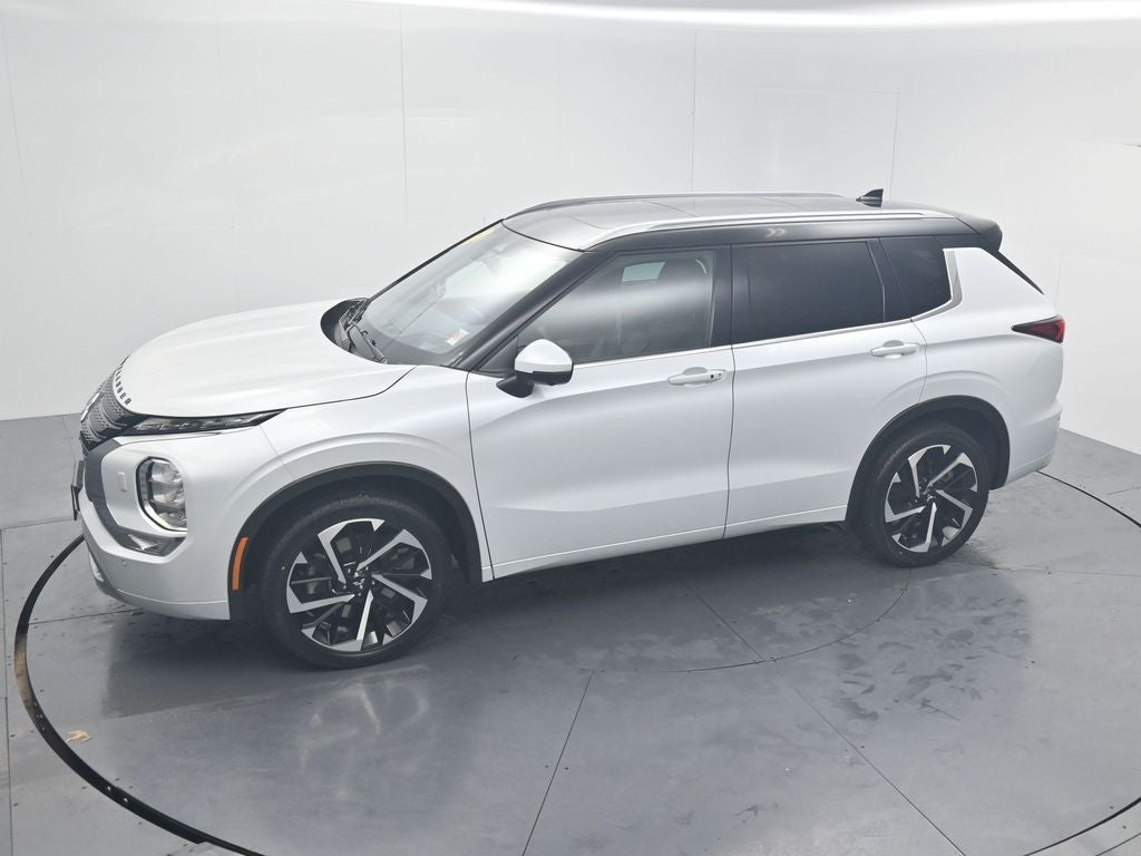 2023 Mitsubishi Outlander SEL Black Edition