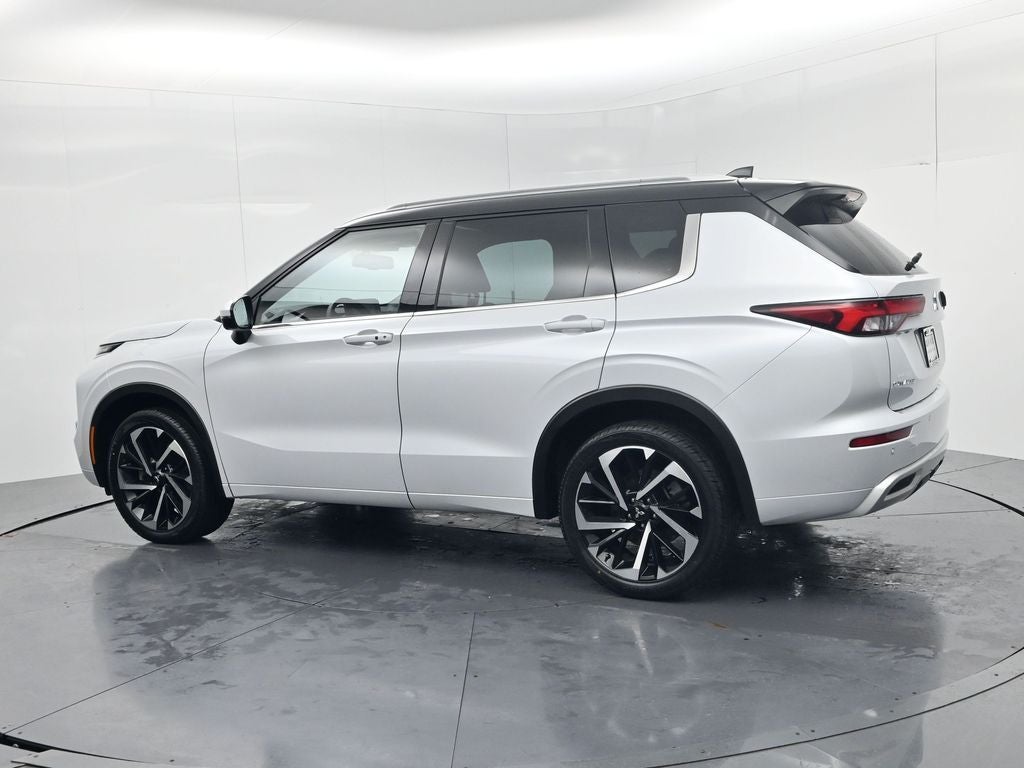 2023 Mitsubishi Outlander SEL Black Edition