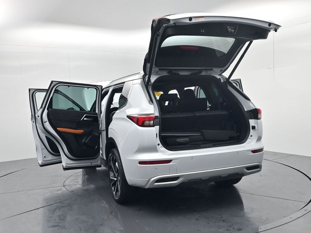 2023 Mitsubishi Outlander SEL Black Edition