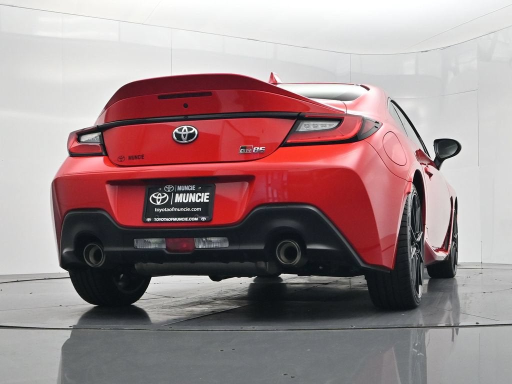 2025 Toyota GR86 Premium