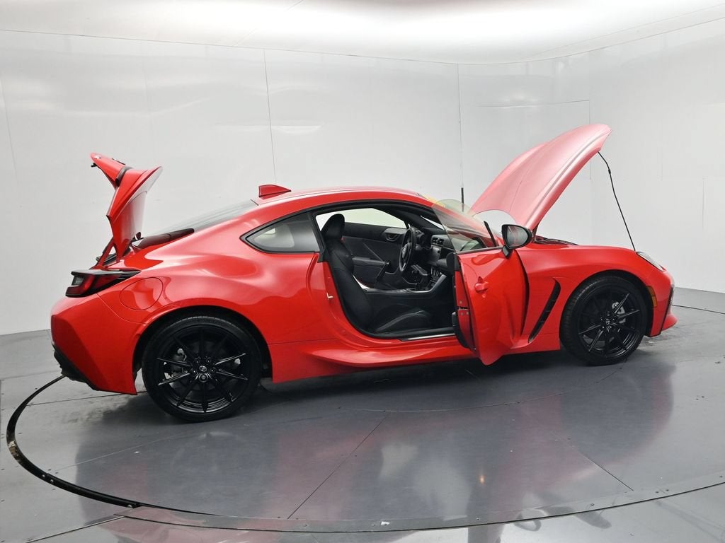 2025 Toyota GR86 Premium