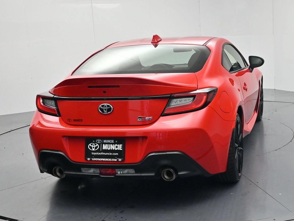 2025 Toyota GR86 Premium