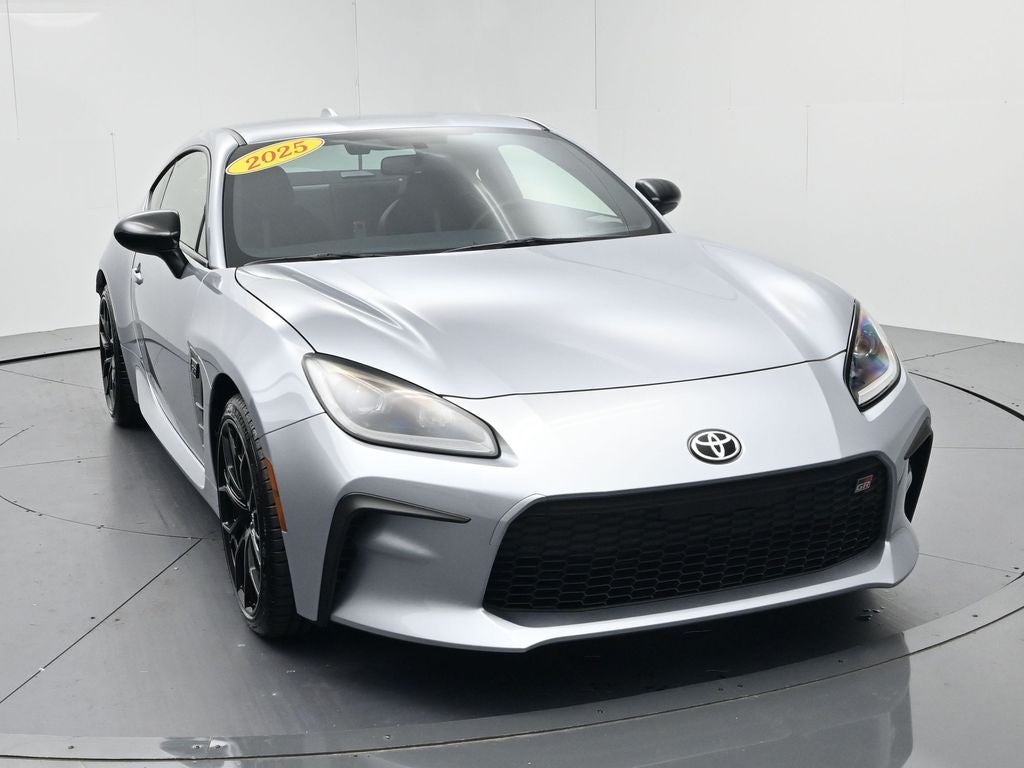 2025 Toyota GR86 Premium
