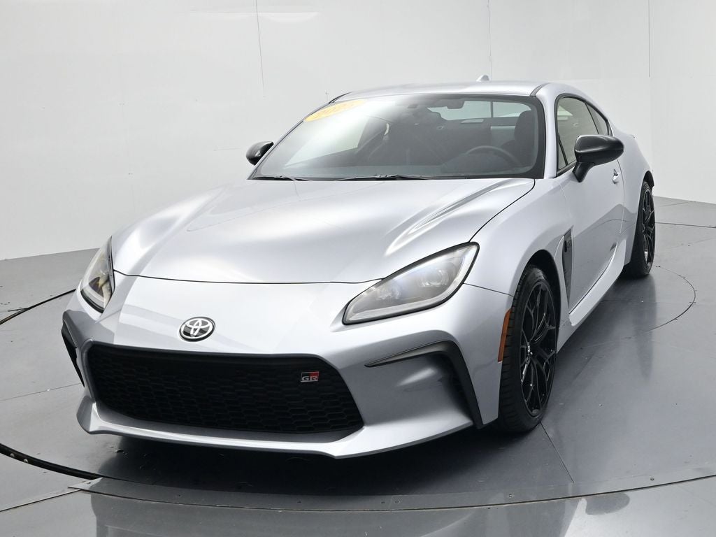 2025 Toyota GR86 Premium