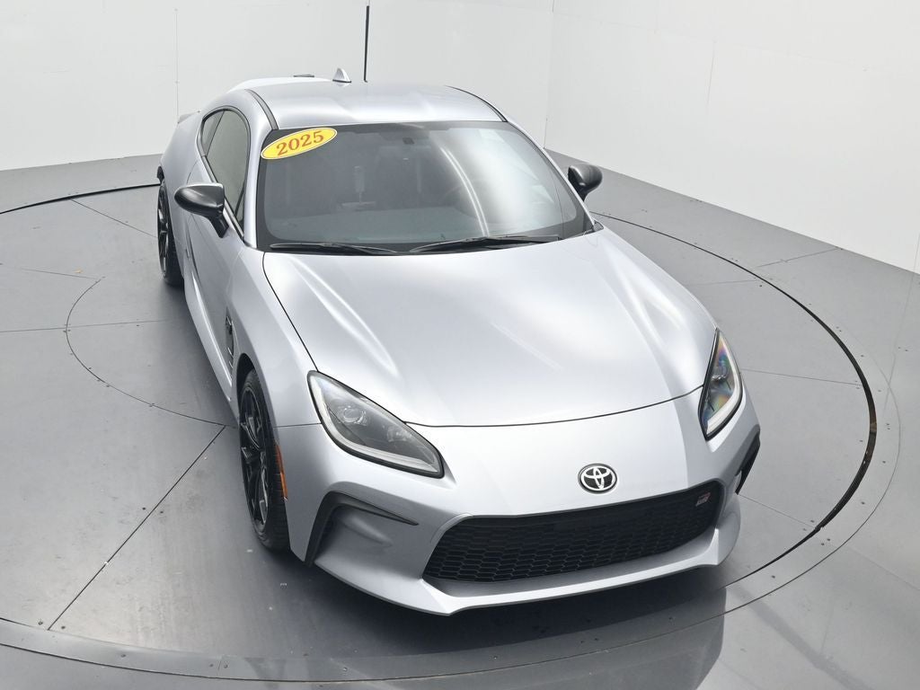 2025 Toyota GR86 Premium