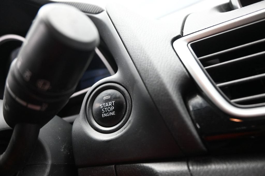 2015 Mazda Mazda3 i Sport