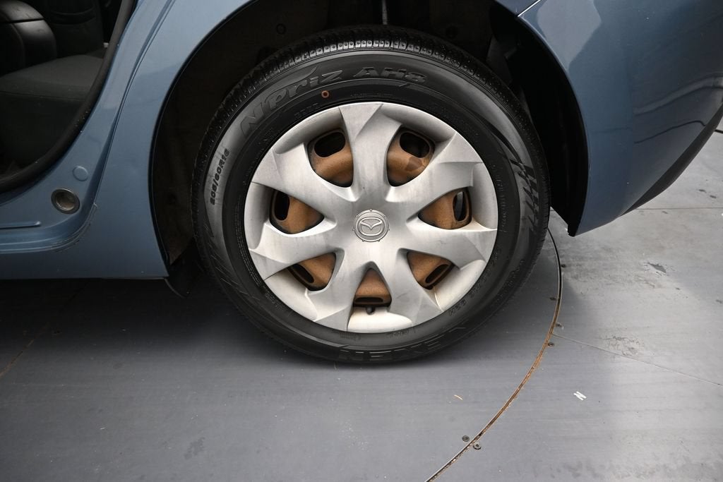 2015 Mazda Mazda3 i Sport