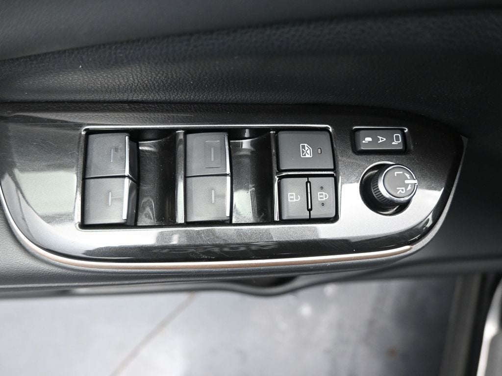 2024 Toyota Crown XLE