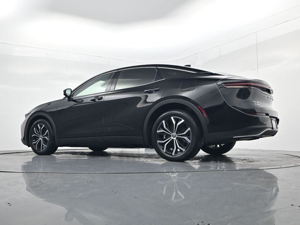 2024 Toyota Crown XLE